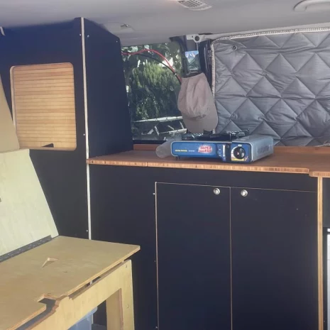 F012 Chopo Negro F012 Chopo Negro