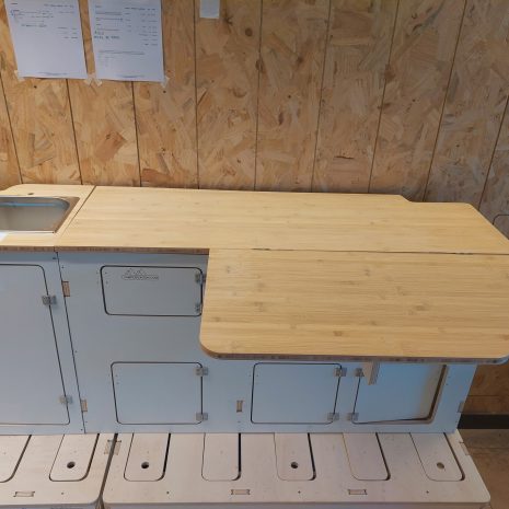 Volkswagen T5 y T6 Larga (2) Volkswagen T5 y T6 Larga (2)